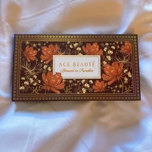 NWT Ace Beauté Bronzer Palette